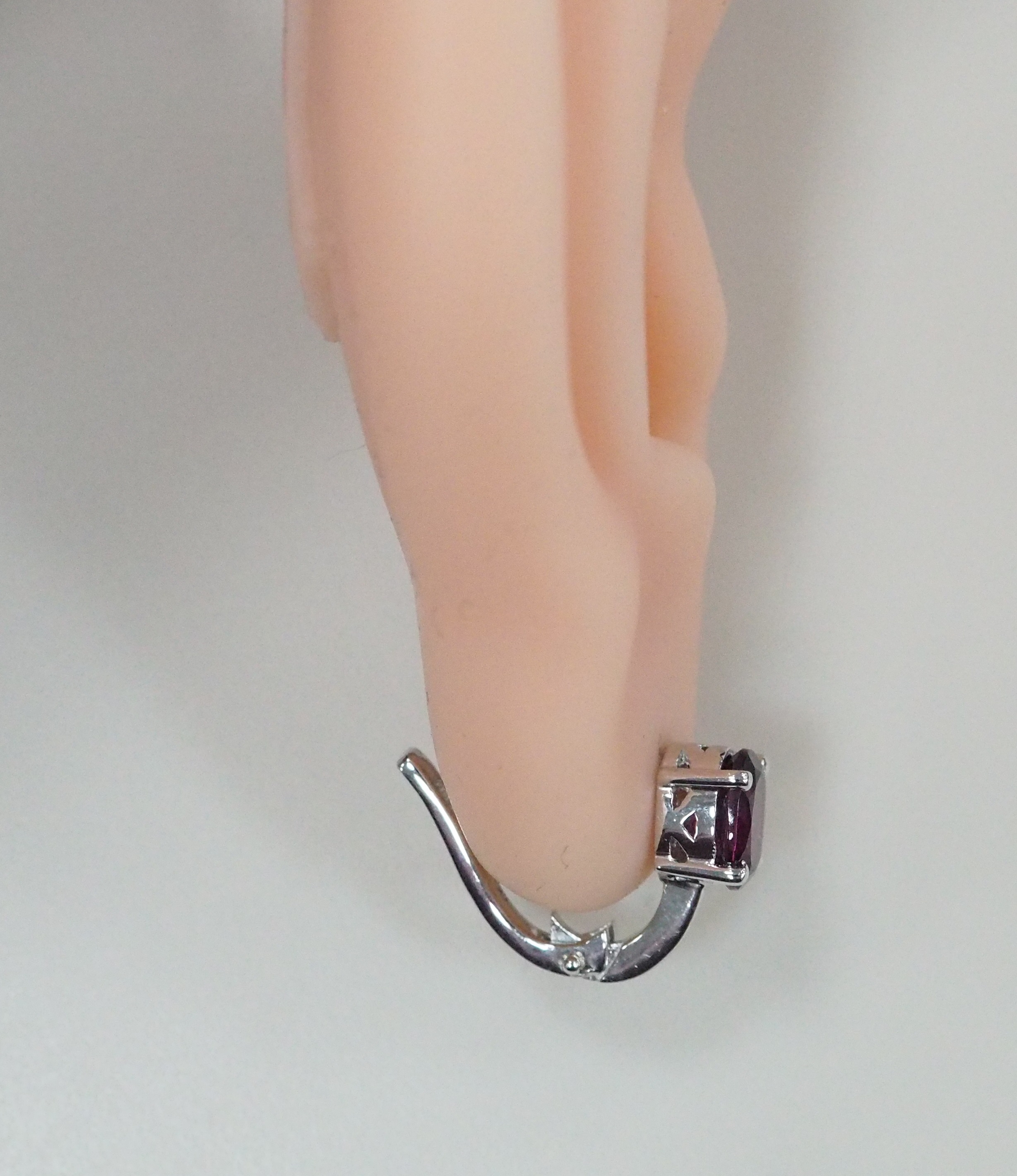 Серебряные серьги с гранатами Умбалит